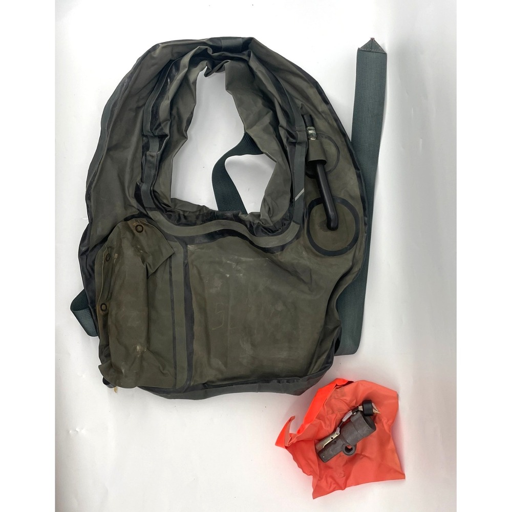 Vtg 1986 Navy Seal UDT Hell Week Horse Collar Life Preserver Vest  Actuator +